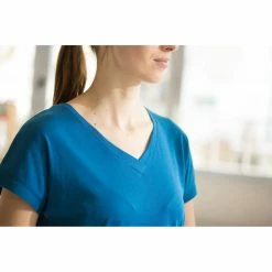 Domyos Short-Sleeve Athletic V-Neck T-Shirt, Women's