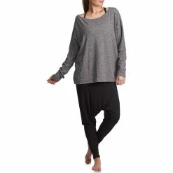 Domyos Women's Dance Long-Sleeve Lightweight T-Shirt Exercise & Fitness Apparel