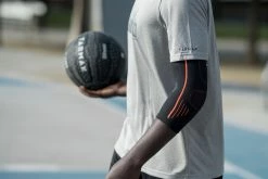 Tarmak Soft 300 Right/Left Elbow Support Adult Boxing & MMA