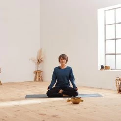 Kimjaly, Long-Sleeved Organic Cotton Yoga T-Shirt, Women's