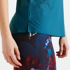 Domyos Moisture Wicking Mesh Back Fitness Tank Top, Women’s Exercise & Fitness Apparel