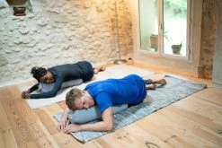 Kimjaly Yin And Restorative Yoga Bolster