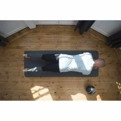 Domyos Exercise & Fitness Apparel Gym Stretching And Pilates Slim-Fit V-Neck T-Shirt 900