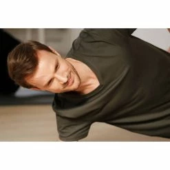 Domyos Men's Gym & Pilates Skinny-Fit T-Shirt