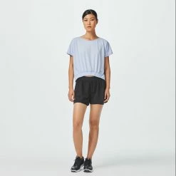 Domyos 900, 2-in-1 Fitness Cardio Training Shorts, Women's Exercise & Fitness Apparel