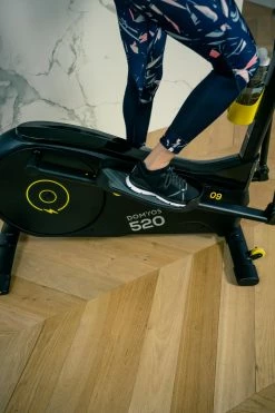 Domyos EL520, Self-Powered Smart Connect Elliptical Exercise Machine