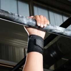 Domyos Cross-Training Wrist Wraps Exercise & Fitness Apparel