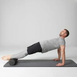 Domyos Exercise & Fitness Apparel Gym Stretching And Pilates Slim-Fit V-Neck T-Shirt 900