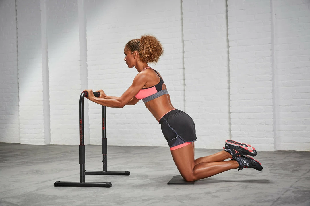 Domyos 100, Dip Bar Training Station