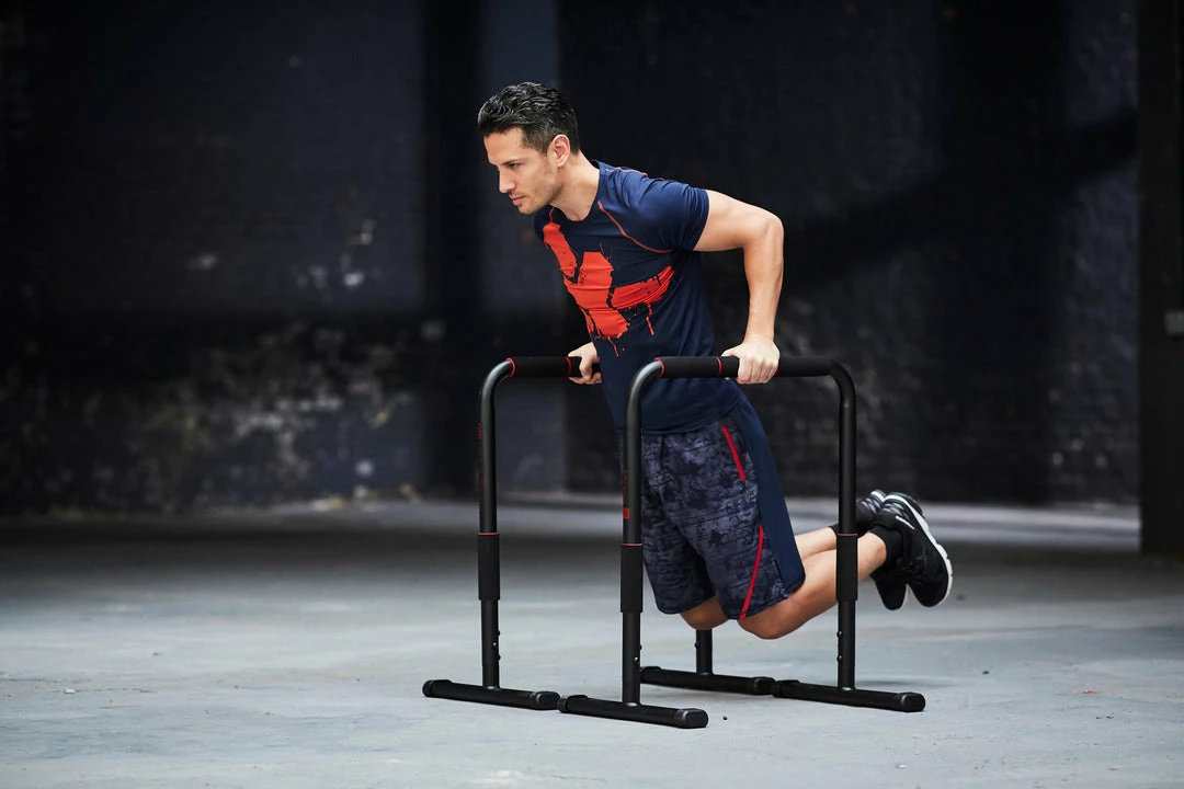 Domyos 100, Dip Bar Training Station