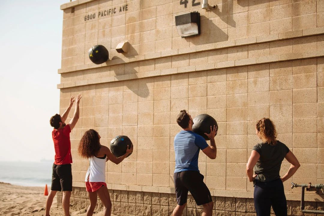 Domyos Wall Ball, 20 Lbs